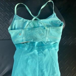 Lululemon tank, open back
